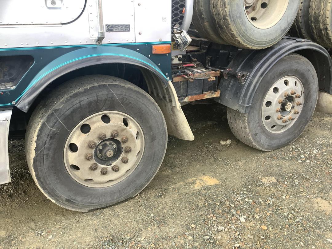 Photo '30' of International 9800 Logger Photo '30' of International 9800 Logger