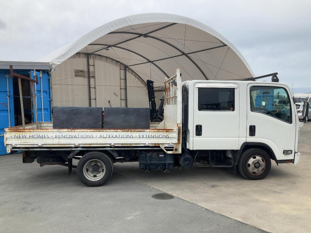 Photo '4' of Isuzu ELF NPR85AR Double Cab - Flat Deck