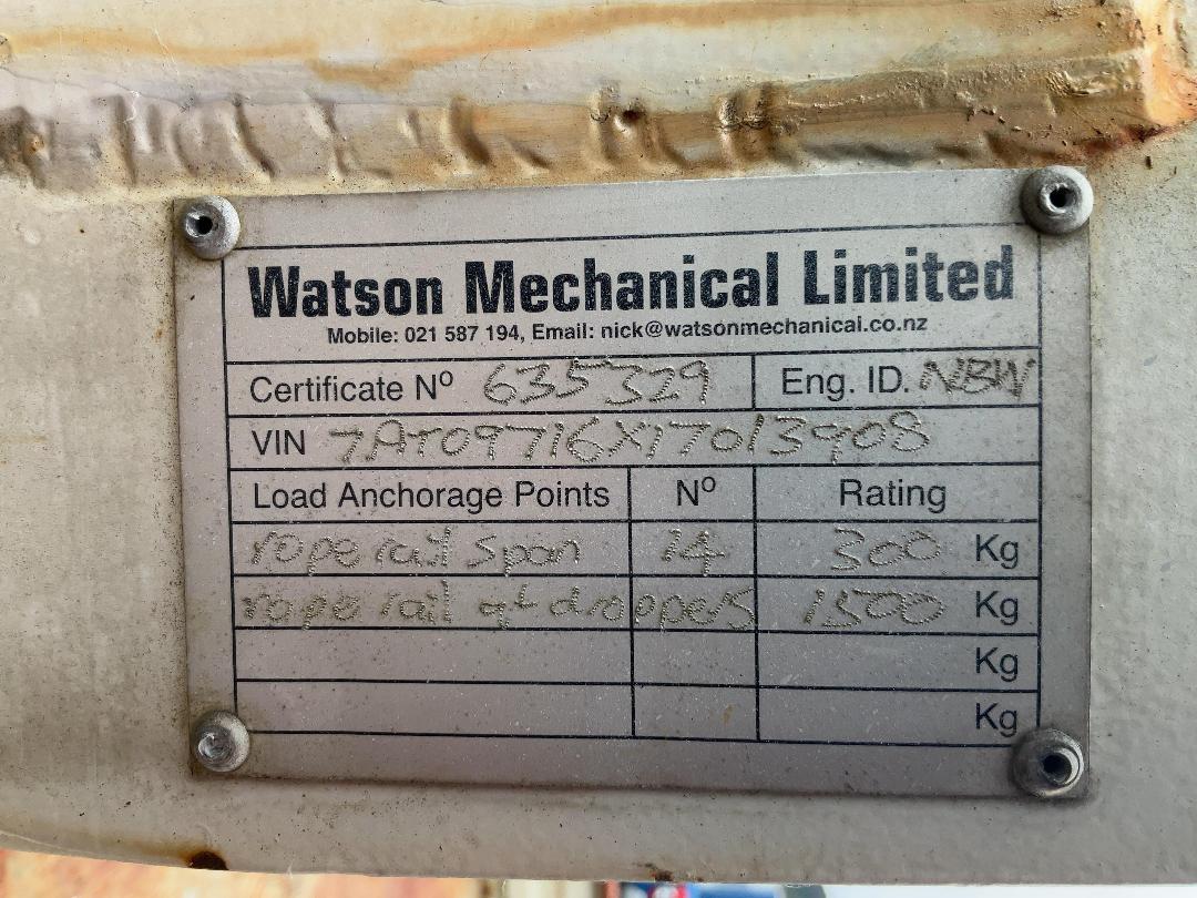 Photo '37' of Isuzu ELF NPR85AR Double Cab - Flat Deck