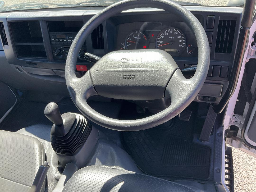 Photo '15' of Isuzu ELF Tipper Photo '15' of Isuzu ELF Tipper