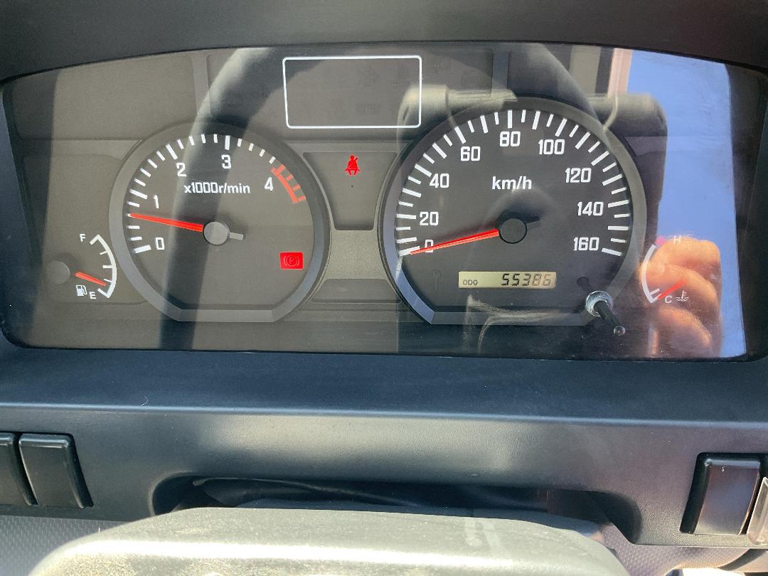 Photo '17' of Isuzu ELF Tipper Photo '17' of Isuzu ELF Tipper