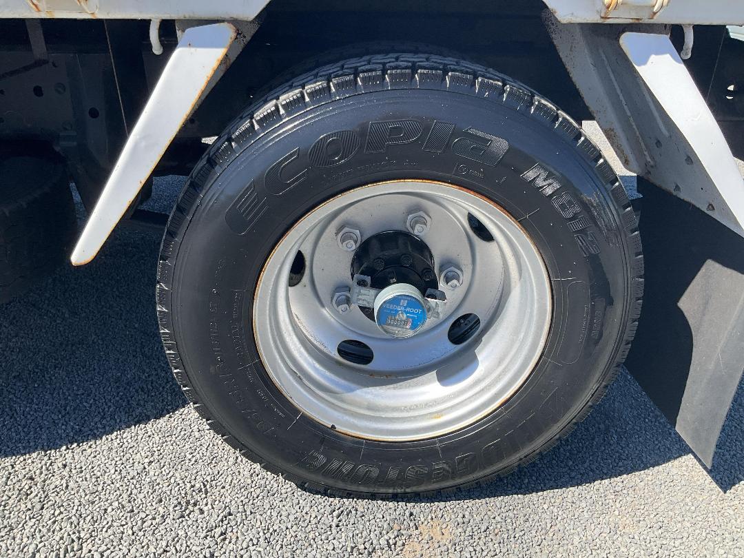 Photo '41' of Isuzu ELF Tipper Photo '41' of Isuzu ELF Tipper