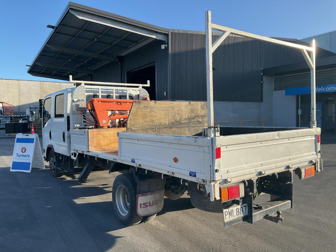 Photo '7' of Isuzu ELF Flat Deck Crane