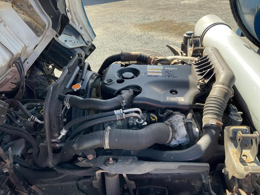 Photo '36' of Isuzu ELF Sucker/Vacuum