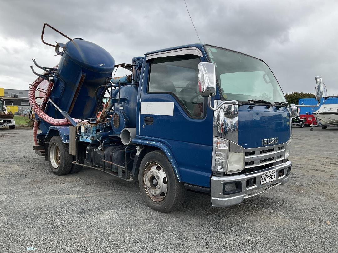 Photo '3' of Isuzu ELF Sucker/Vacuum