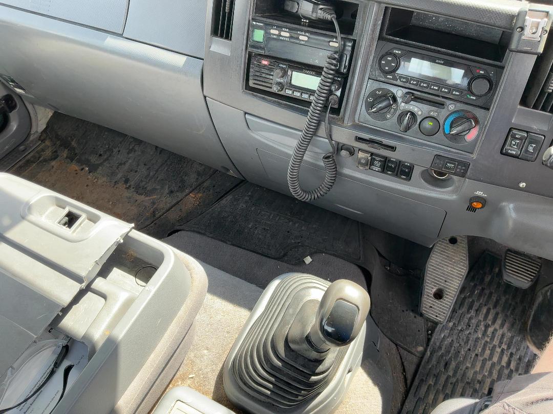 Photo '17' of Isuzu Forward FVZ Transporter