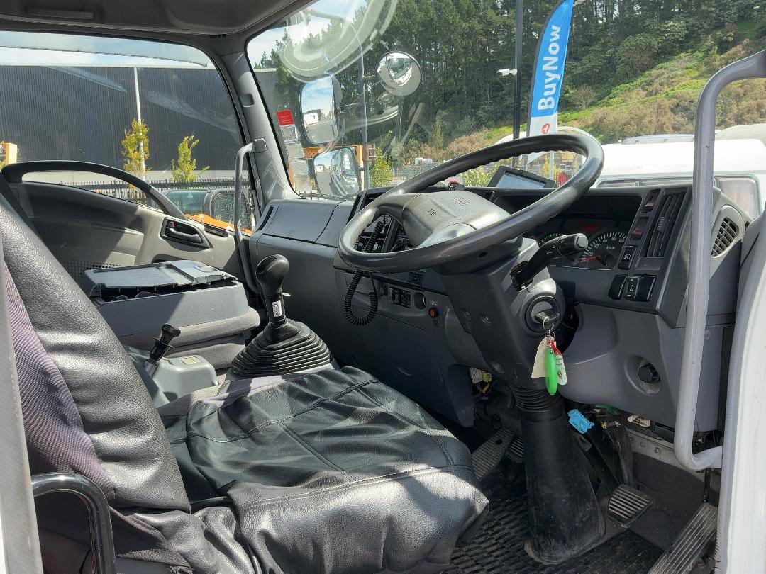 Photo '16' of Isuzu Forward FVZ Transporter