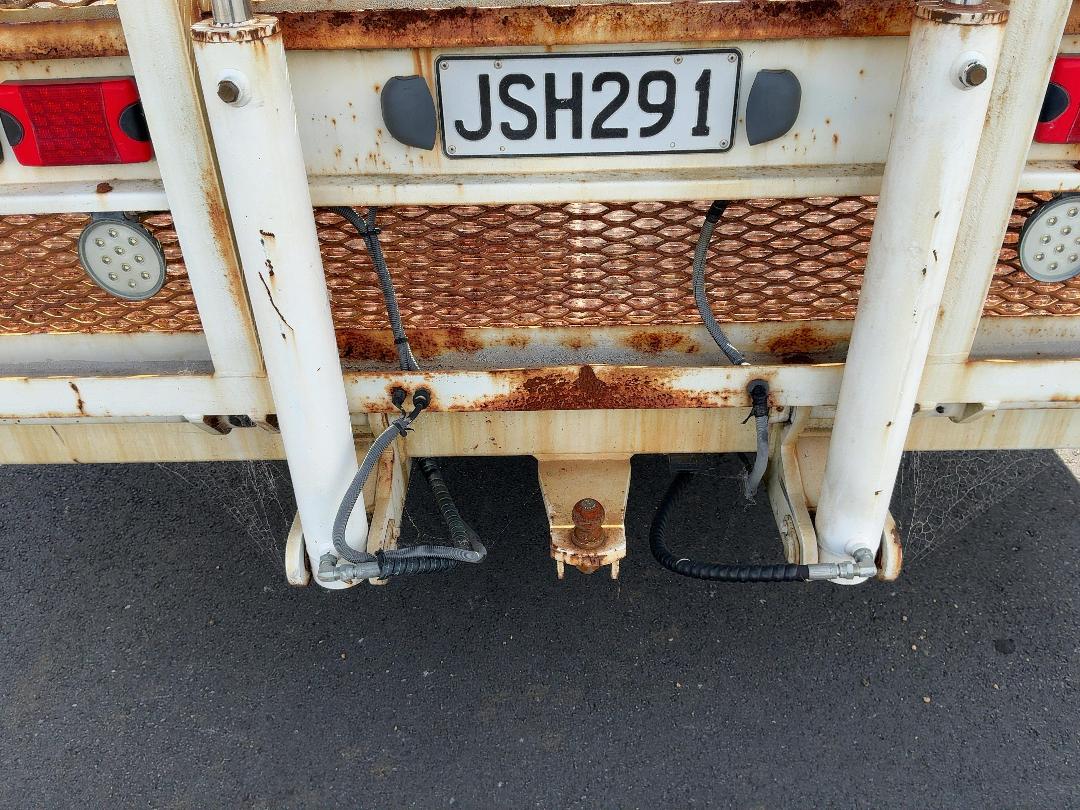 Photo '23' of Isuzu Forward FVZ Transporter