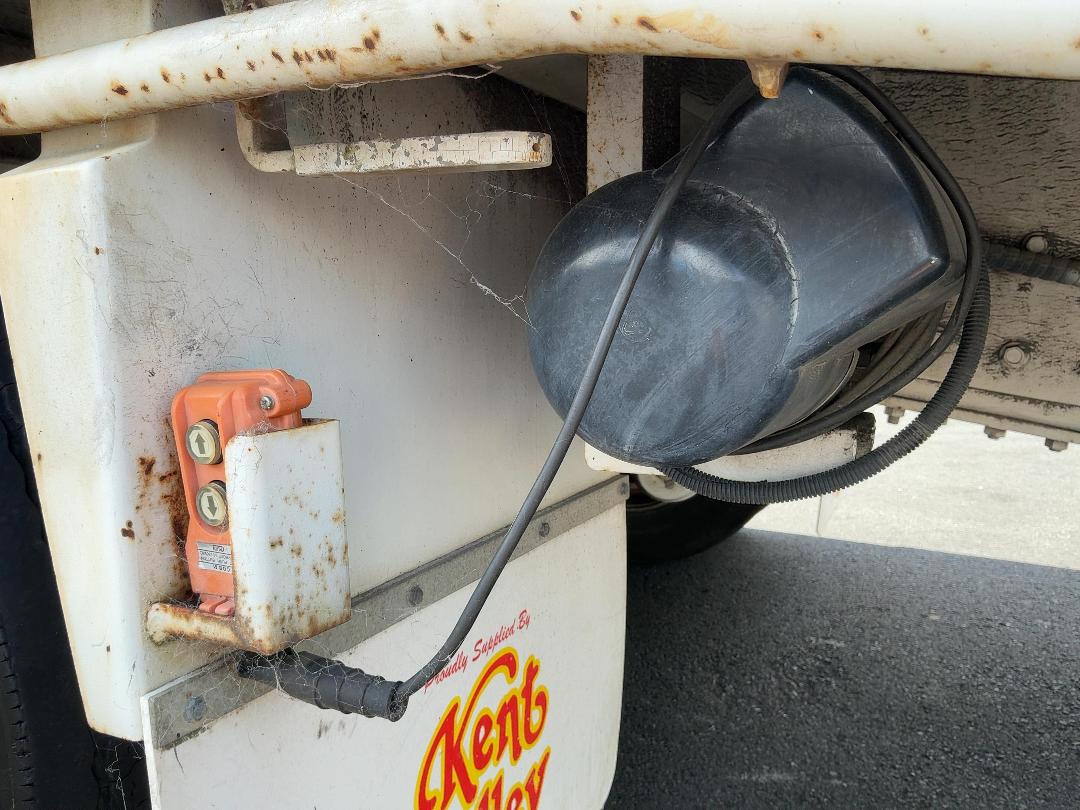 Photo '25' of Isuzu Forward FVZ Transporter