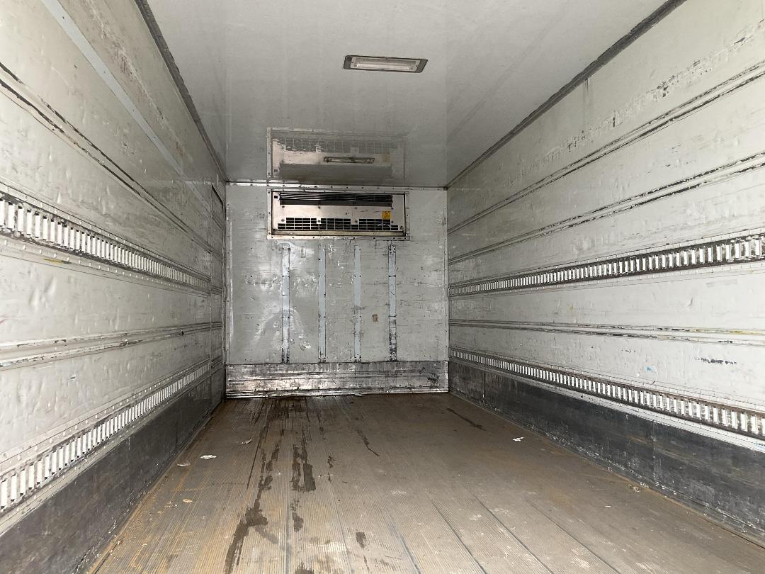 Photo '11' of Isuzu Forward FRR90 Chiller