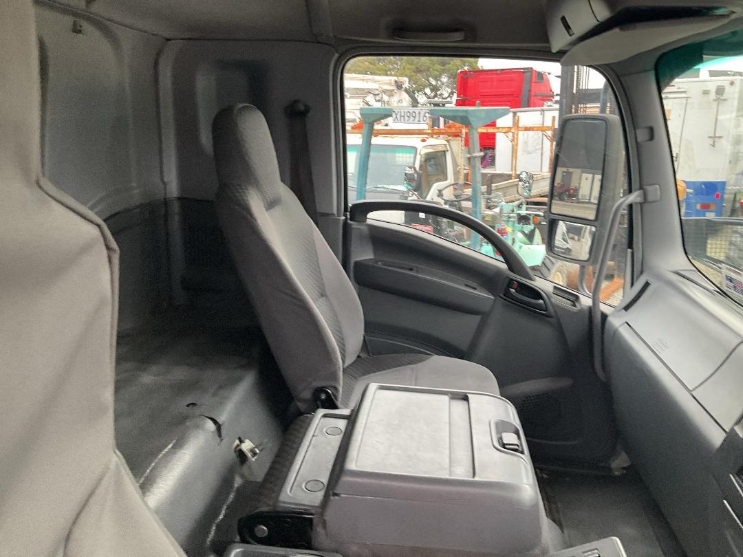 Photo '17' of Isuzu FVZ 1400A Curtainsider