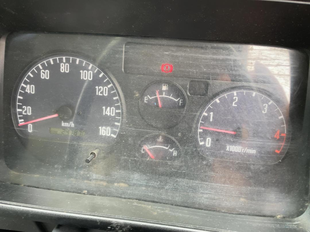 Photo '15' of Isuzu NKR 300M Gas Bottle Truck