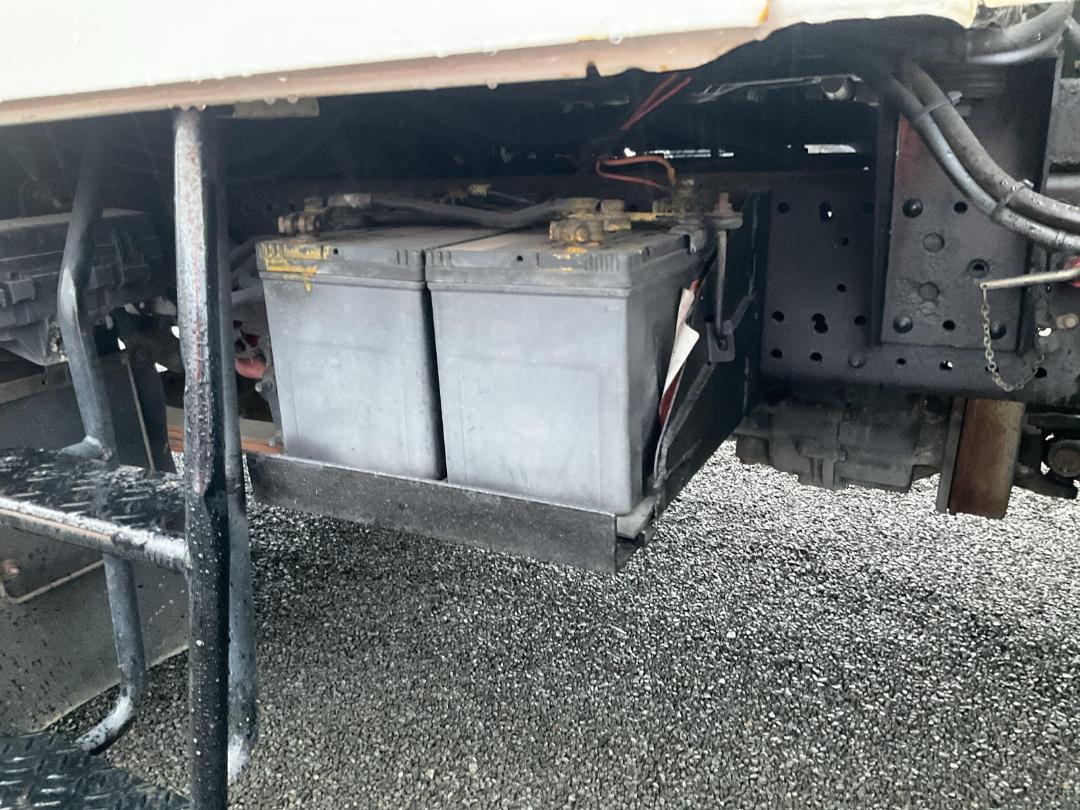 Photo '20' of Isuzu NPS BOXBODY Box Body Photo '20' of Isuzu NPS BOXBODY Box Body