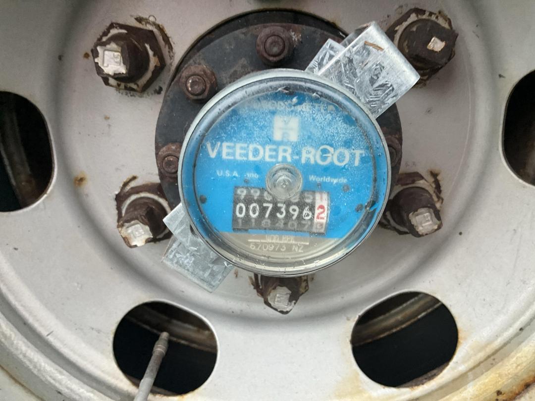 Photo '40' of Isuzu NPS BOXBODY Box Body Photo '40' of Isuzu NPS BOXBODY Box Body