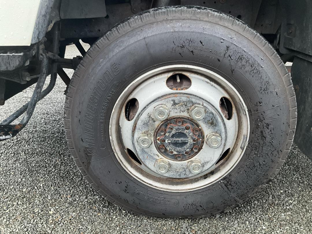 Photo '36' of Isuzu NPS BOXBODY Box Body Photo '36' of Isuzu NPS BOXBODY Box Body