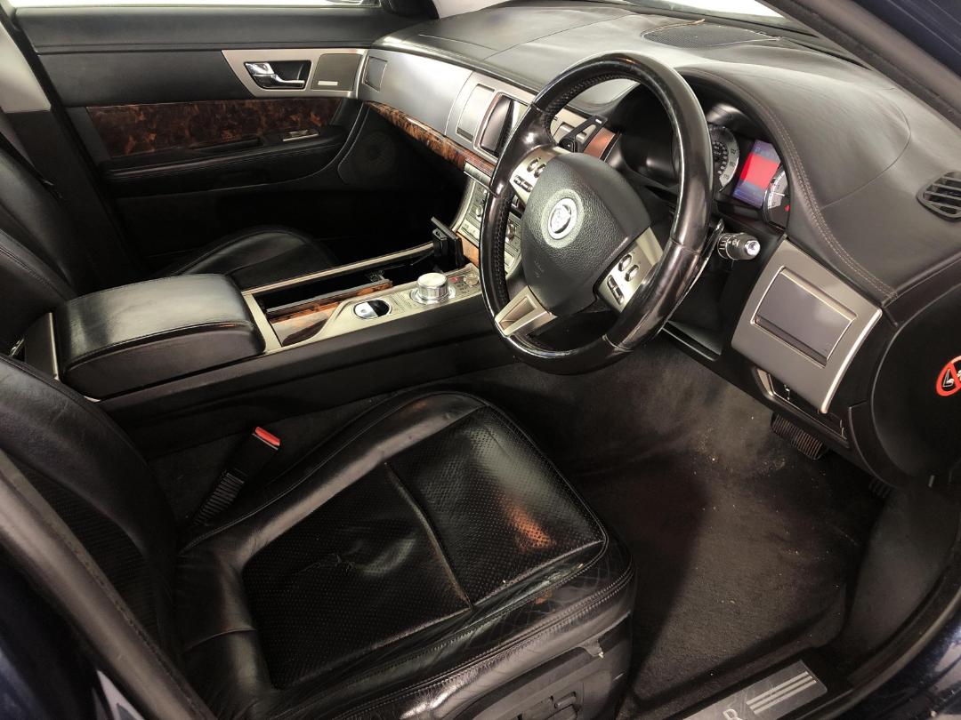 Photo '14' of Jaguar XF Photo '14' of Jaguar XF