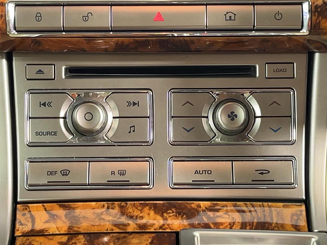 Photo '25' of Jaguar XF