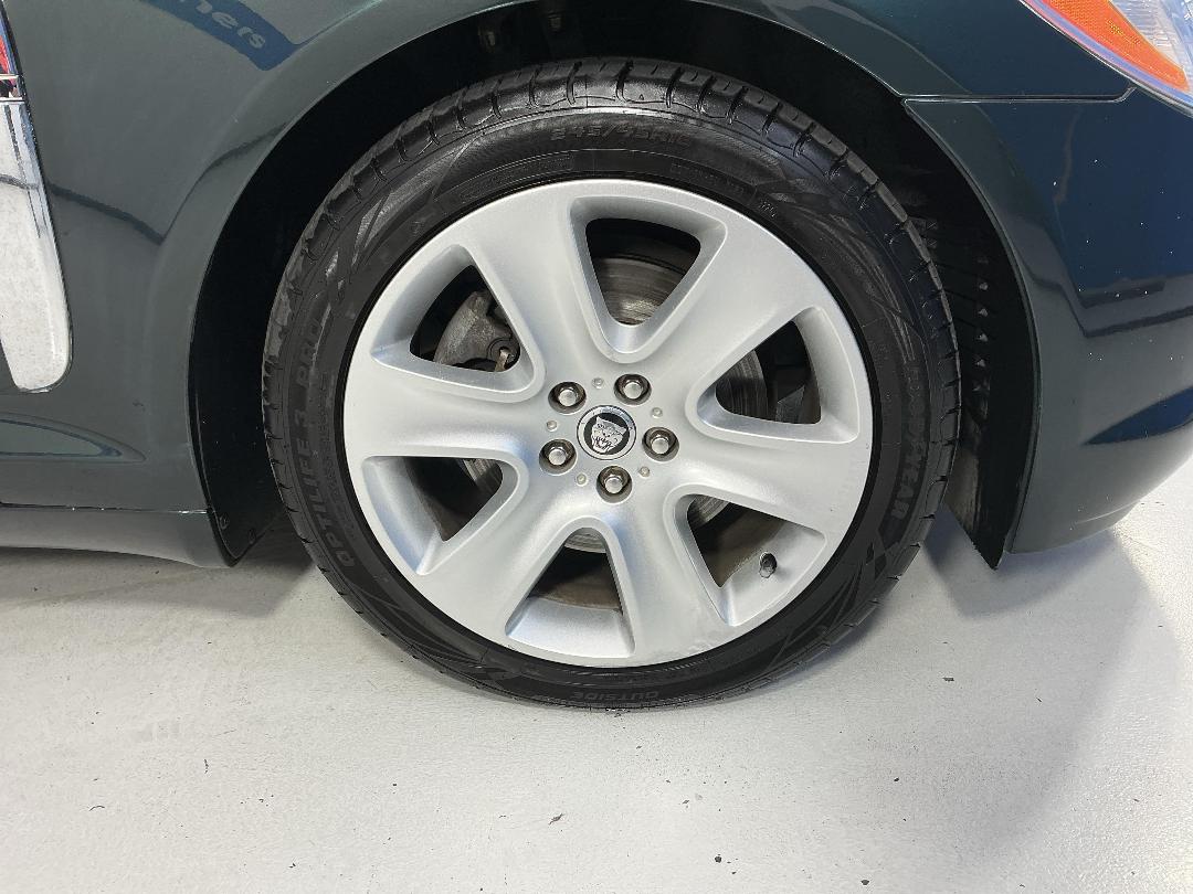 Photo '9' of Jaguar XF Photo '9' of Jaguar XF