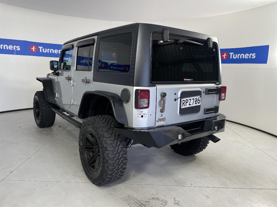 Photo '5' of Jeep Wrangler Photo '5' of Jeep Wrangler