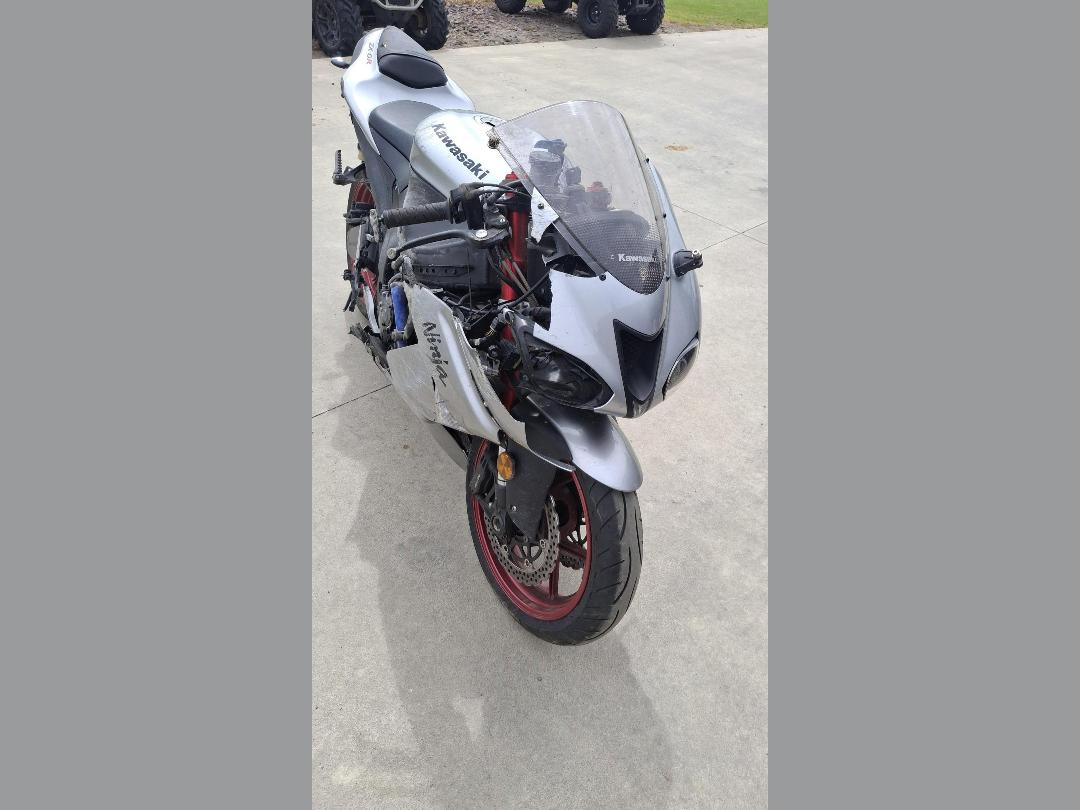 Photo '2' of Kawasaki ZX 600P