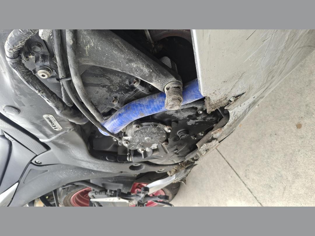 Photo '8' of Kawasaki ZX 600P