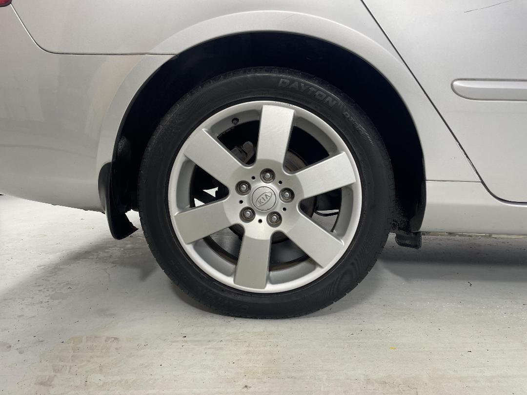 Photo '12' of KIA Magentis