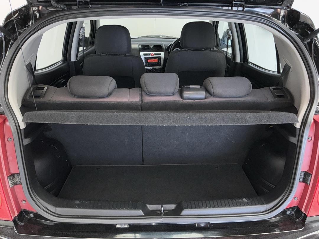 Photo '14' of KIA Picanto Photo '14' of KIA Picanto