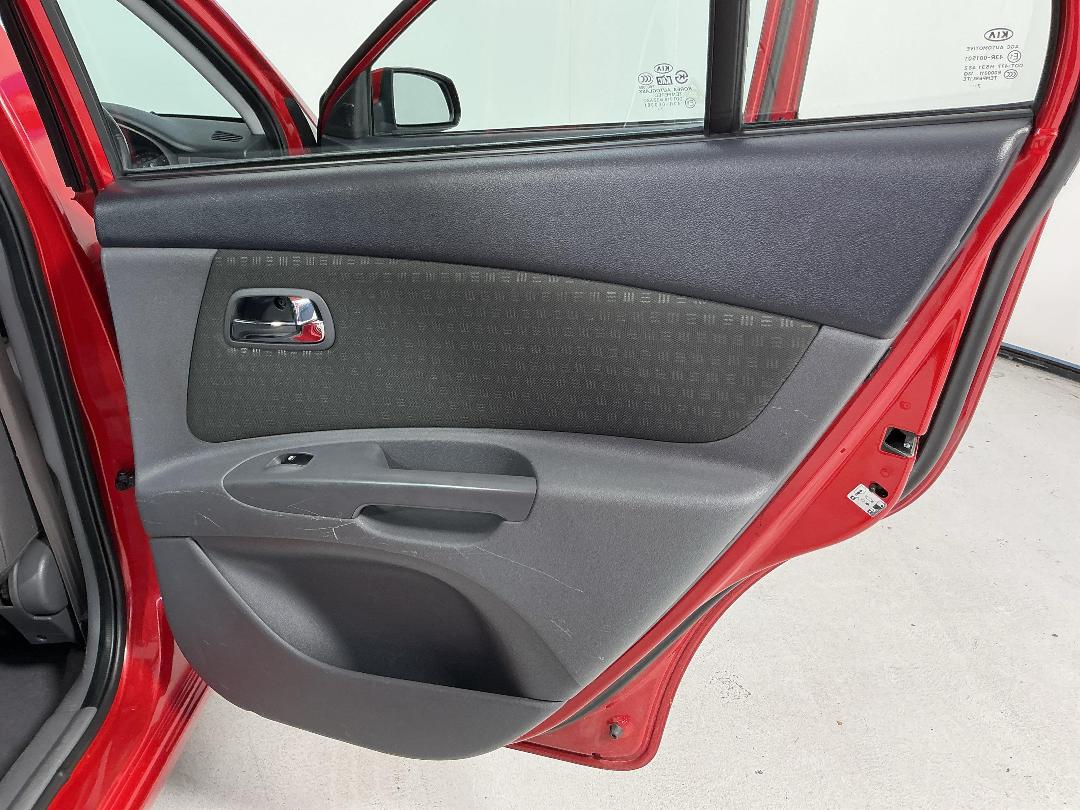 Photo '19' of KIA RIO