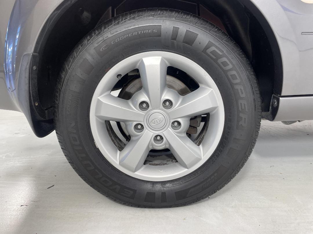 Photo '12' of KIA Sorento