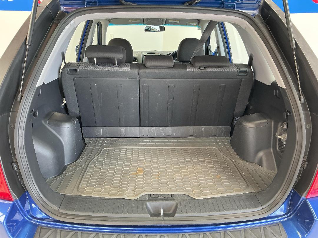 Photo '14' of KIA Sportage Photo '14' of KIA Sportage