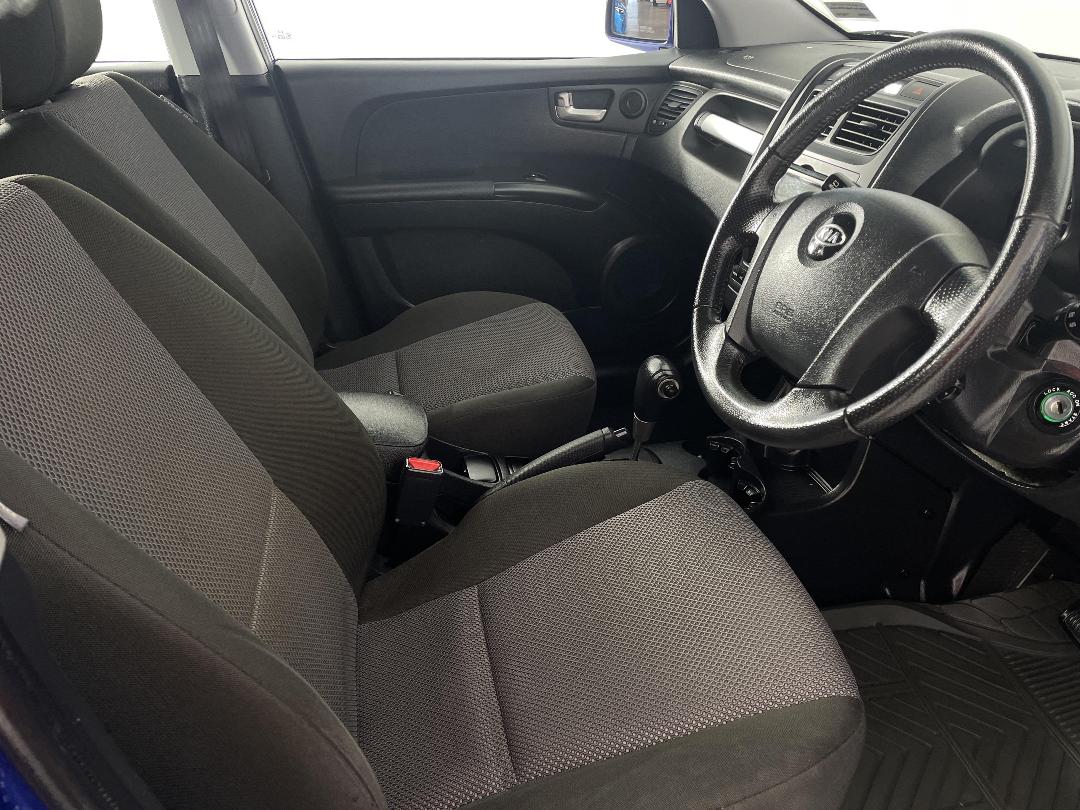 Photo '16' of KIA Sportage