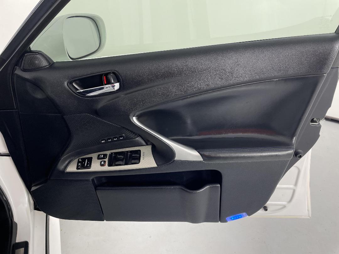 Photo '15' of Lexus IS-F Photo '15' of Lexus IS-F