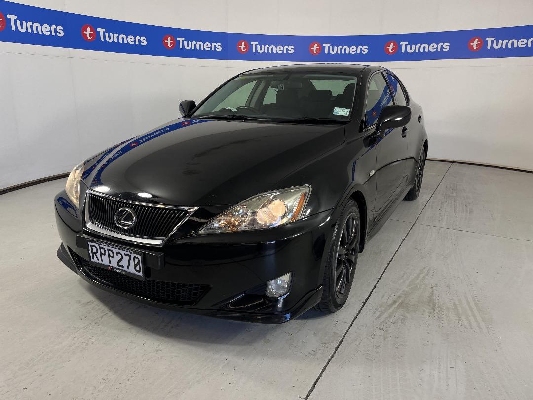 Photo '4' of Lexus IS250