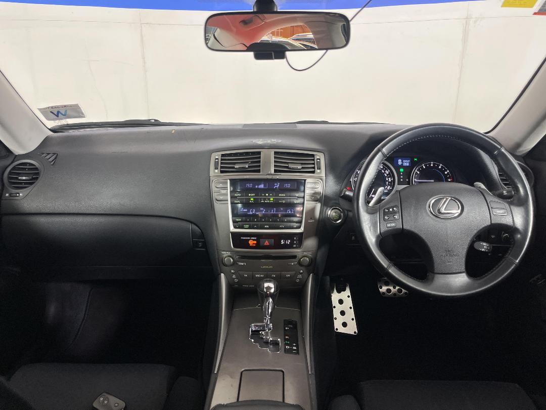 Photo '17' of Lexus IS250