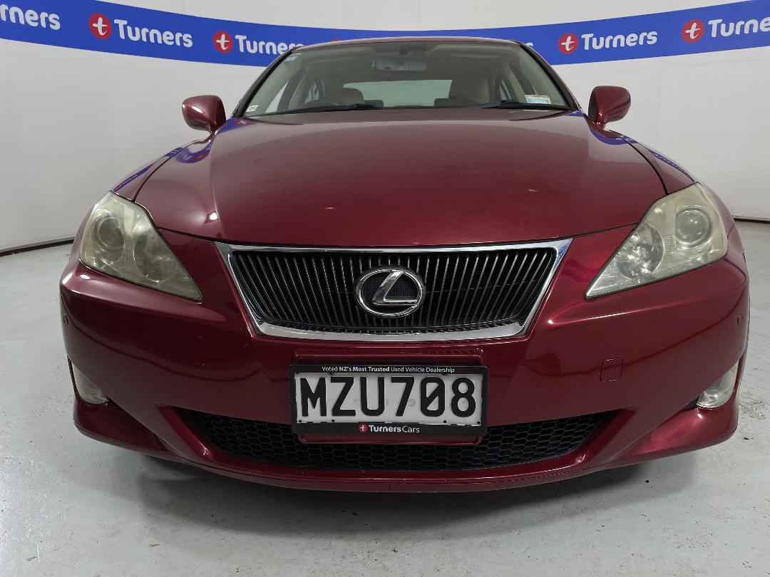 Photo '2' of Lexus IS350 Photo '2' of Lexus IS350
