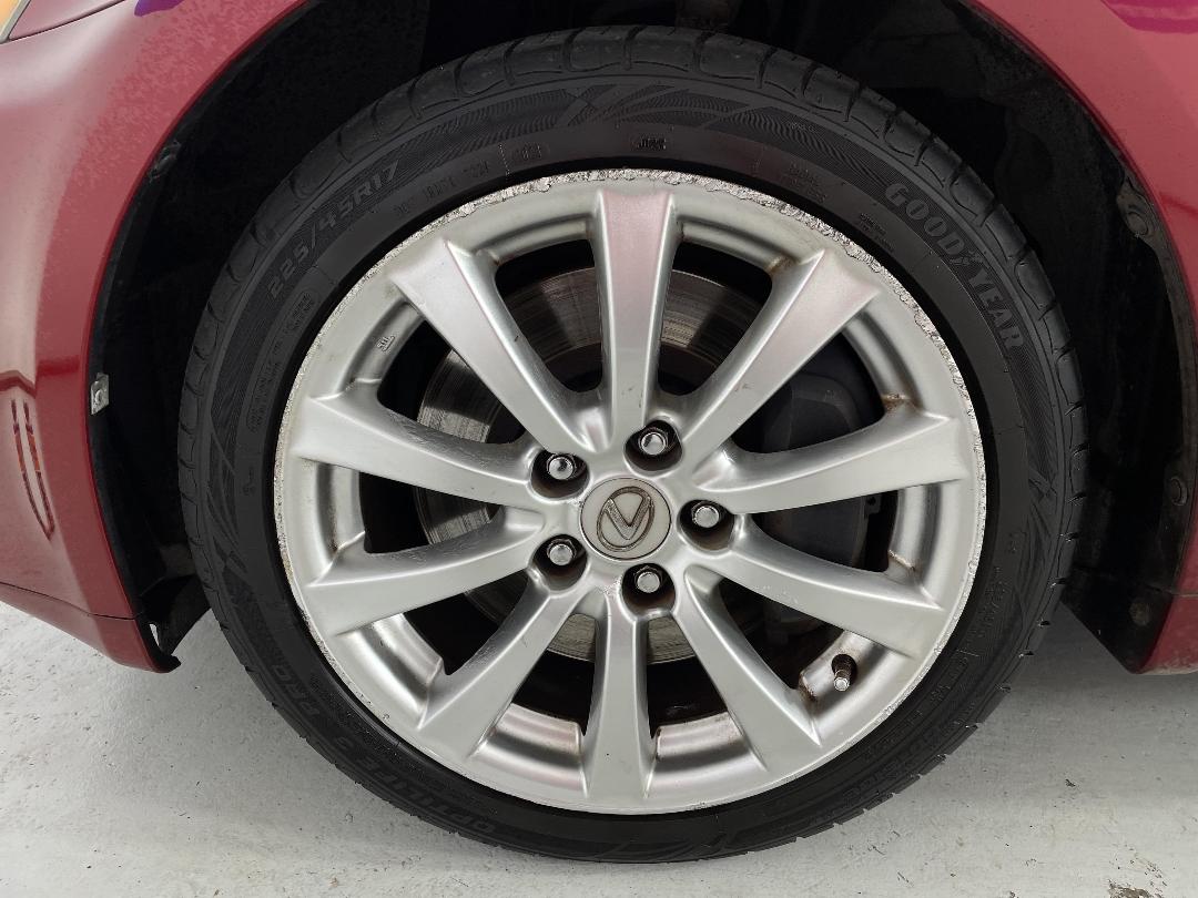 Photo '10' of Lexus IS350 Photo '10' of Lexus IS350