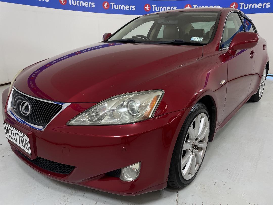 Photo '4' of Lexus IS350