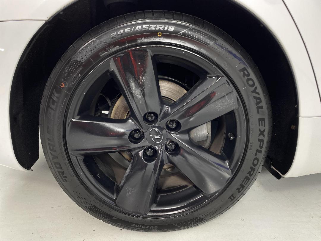 Photo '12' of Lexus LS460