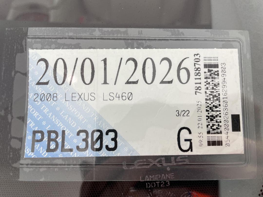 Photo '31' of Lexus LS460