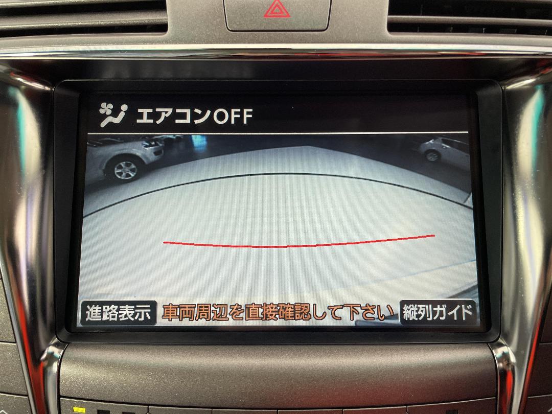 Photo '29' of Lexus LS460