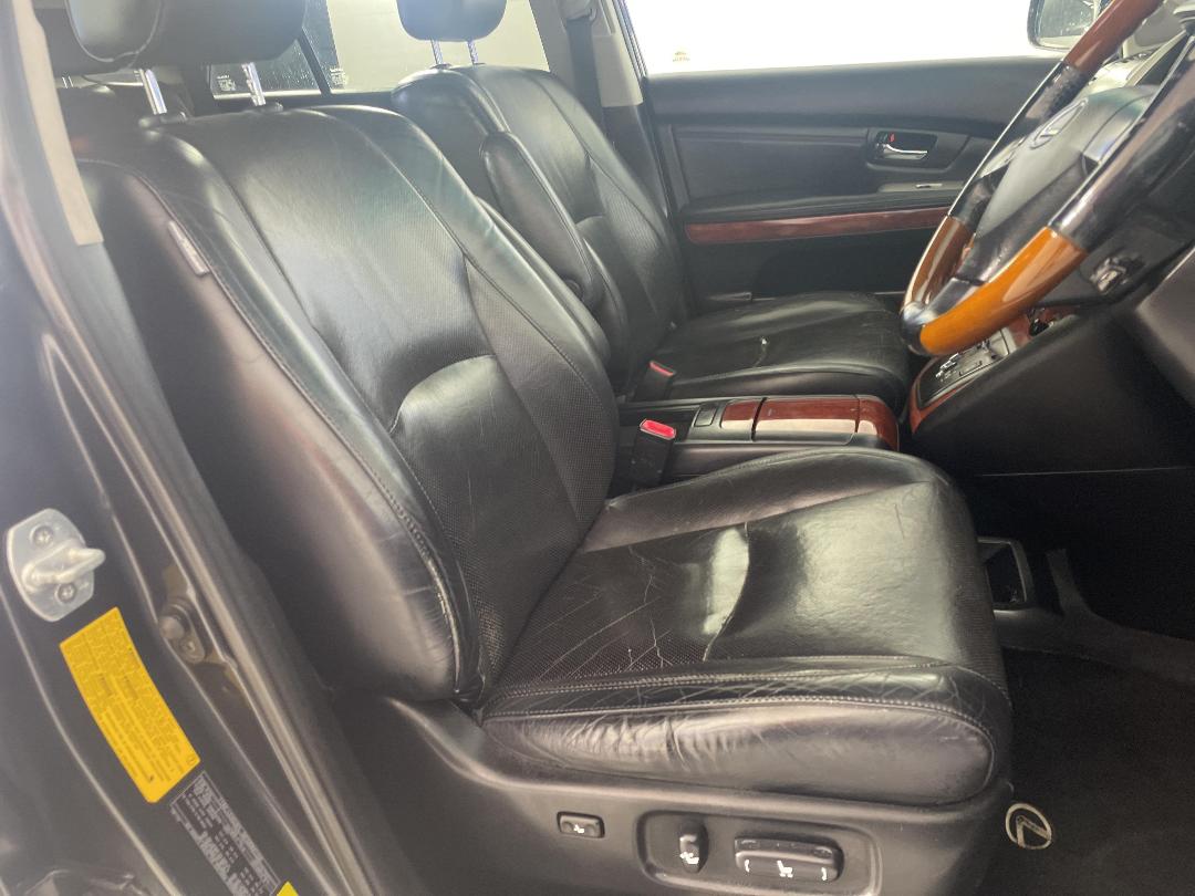 Photo '16' of Lexus RX350 Photo '16' of Lexus RX350