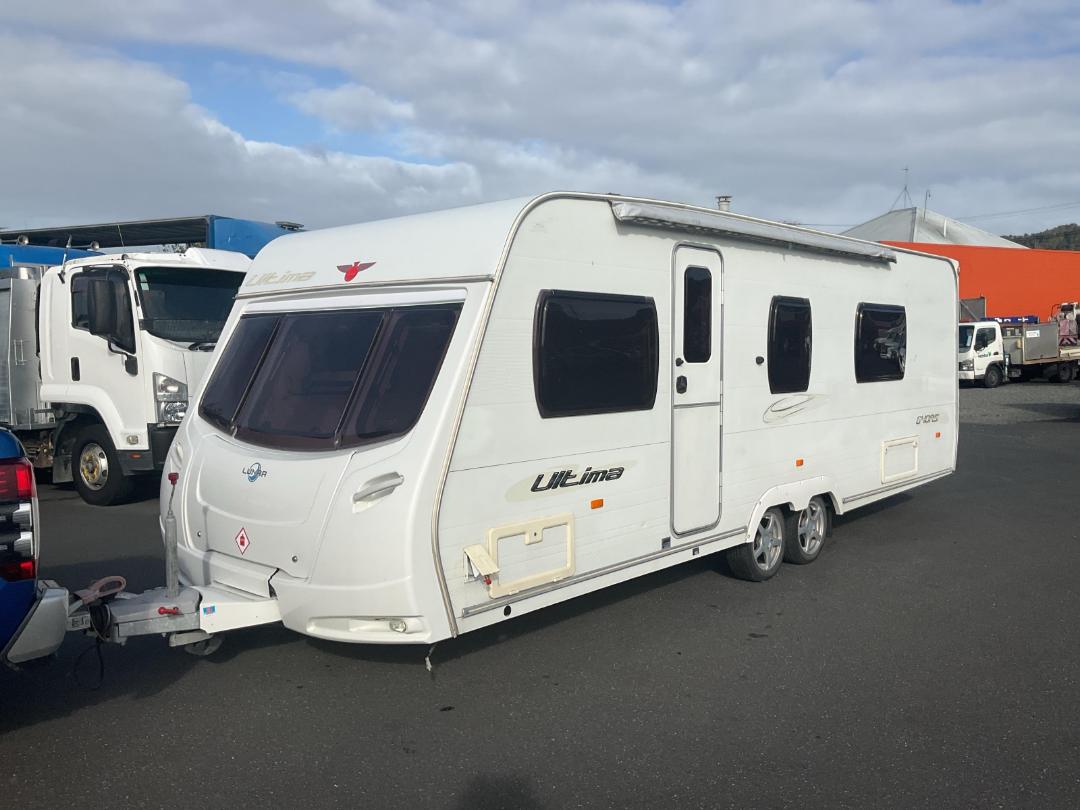 Photo '6' of Lunar Ultima 640RS Caravan - Tandem Photo '6' of Lunar Ultima 640RS Caravan - Tandem