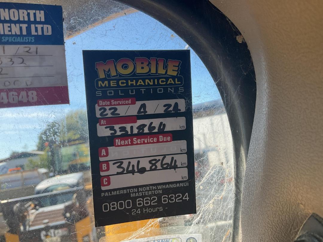 Photo '48' of Mack Vision CX688RST Tipper