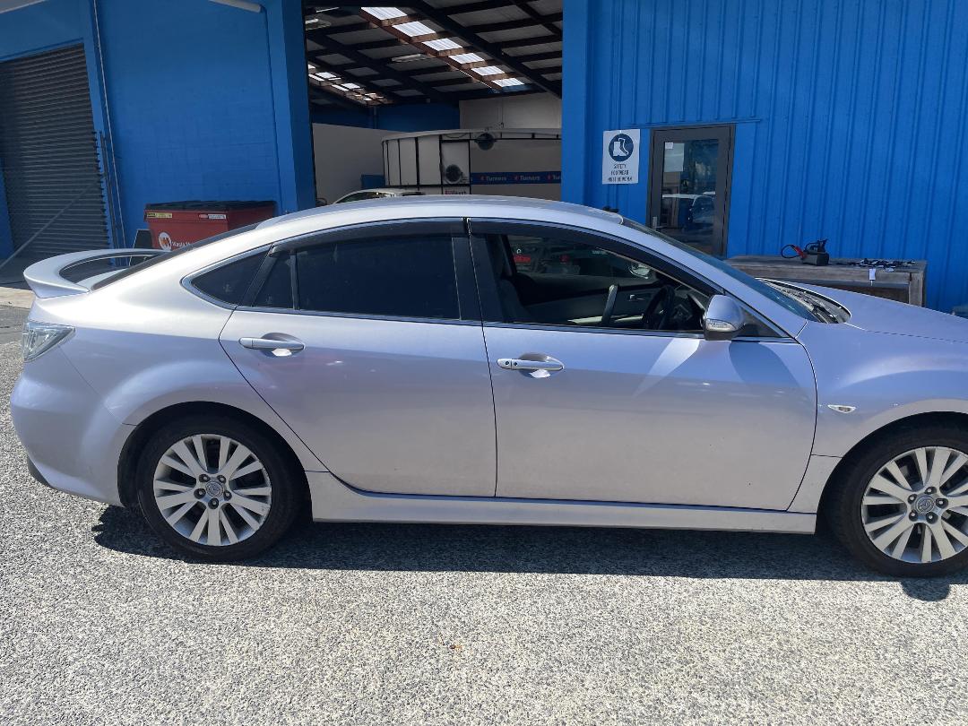 Photo '6' of Mazda Atenza