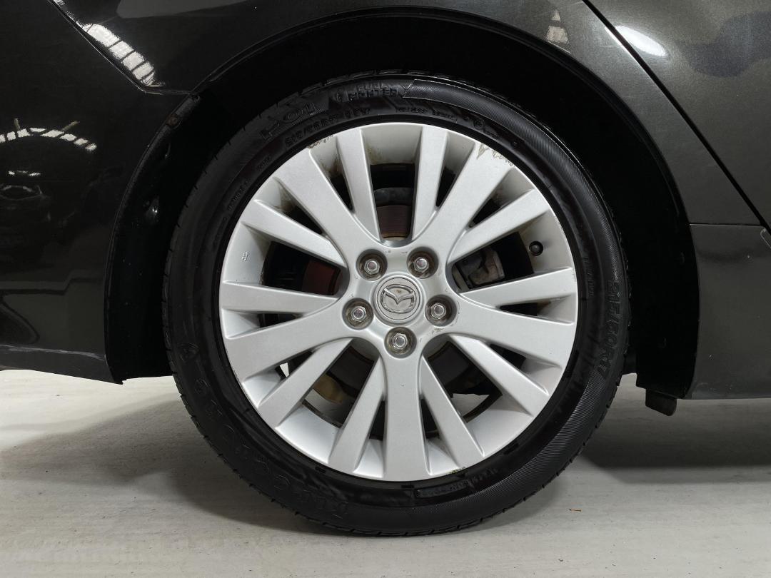 Photo '12' of Mazda Atenza