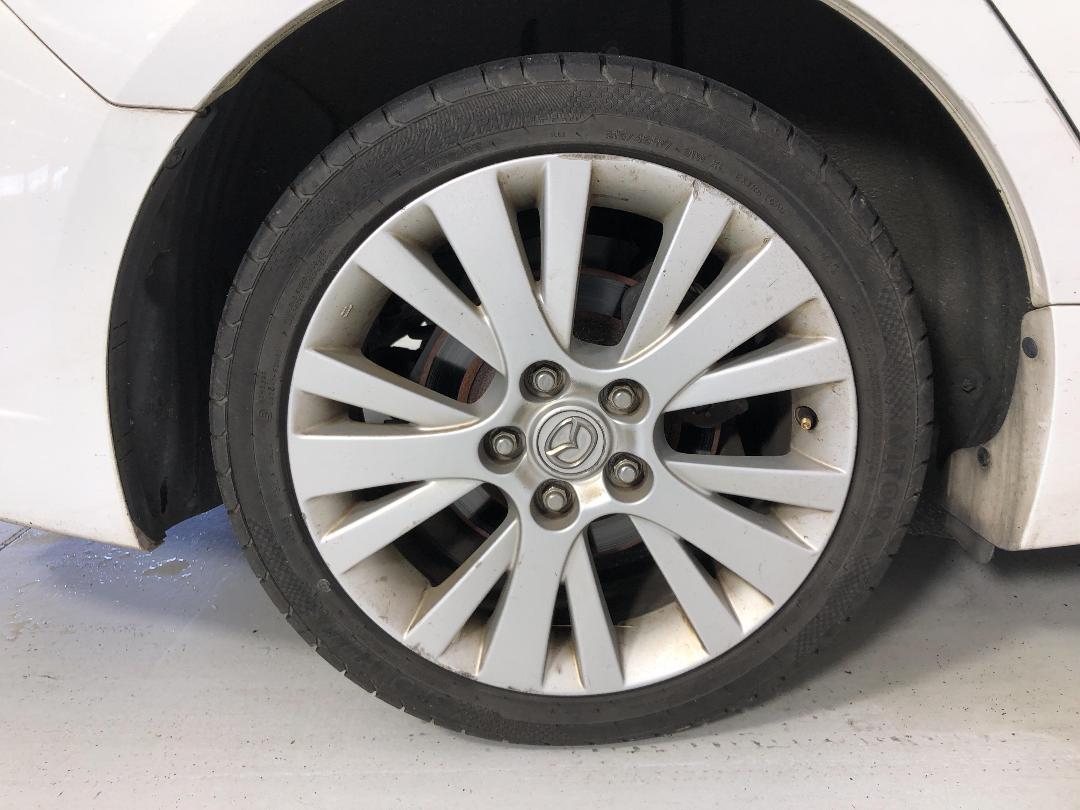 Photo '8' of Mazda Atenza Photo '8' of Mazda Atenza