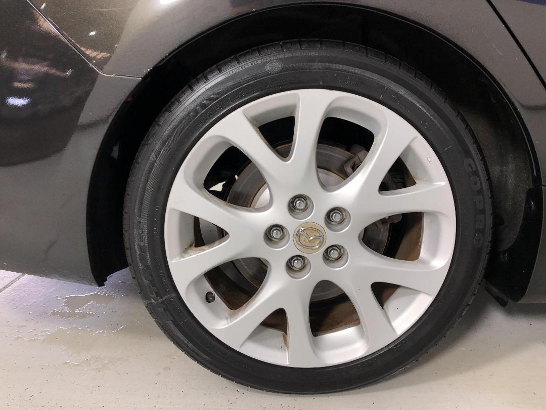 Photo '12' of Mazda Atenza