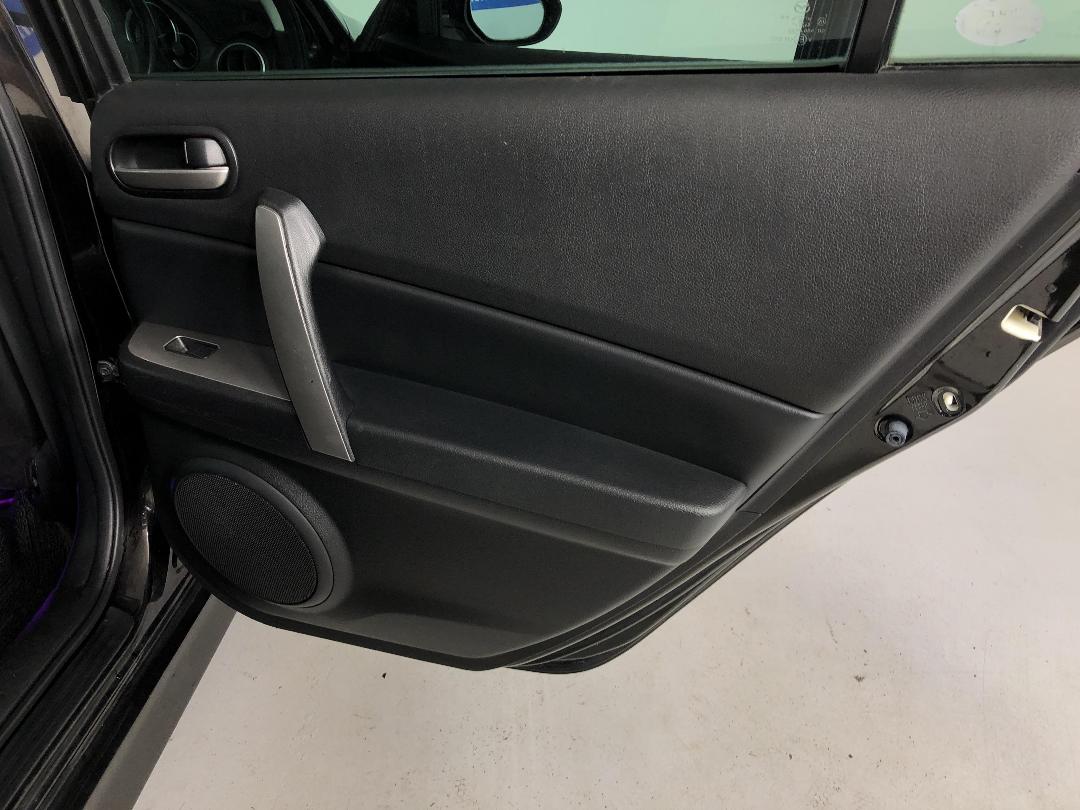 Photo '19' of Mazda Atenza