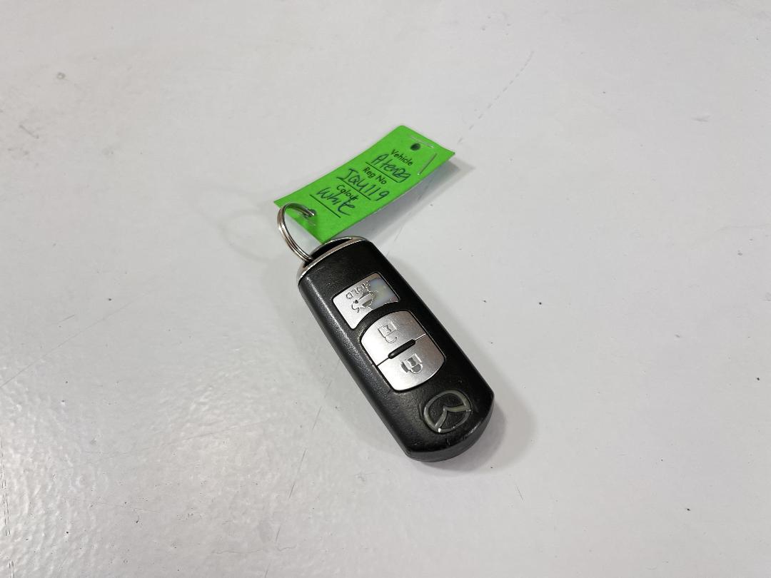 Photo '22' of Mazda Atenza Photo '22' of Mazda Atenza