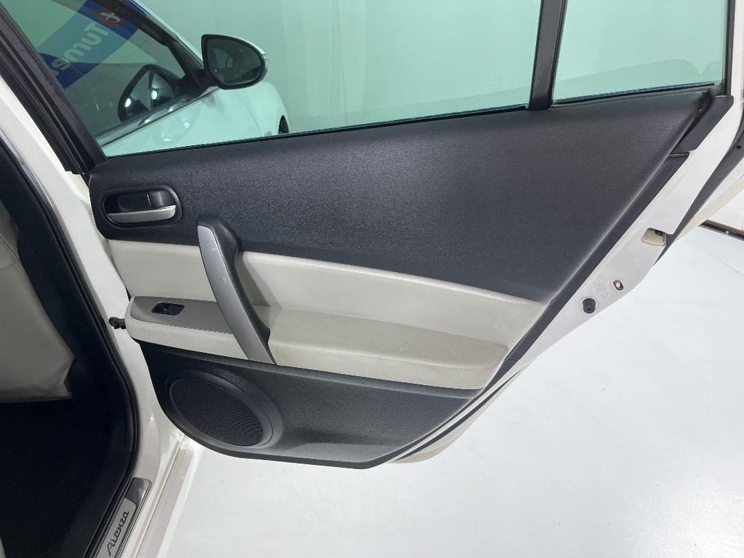 Photo '19' of Mazda Atenza Photo '19' of Mazda Atenza